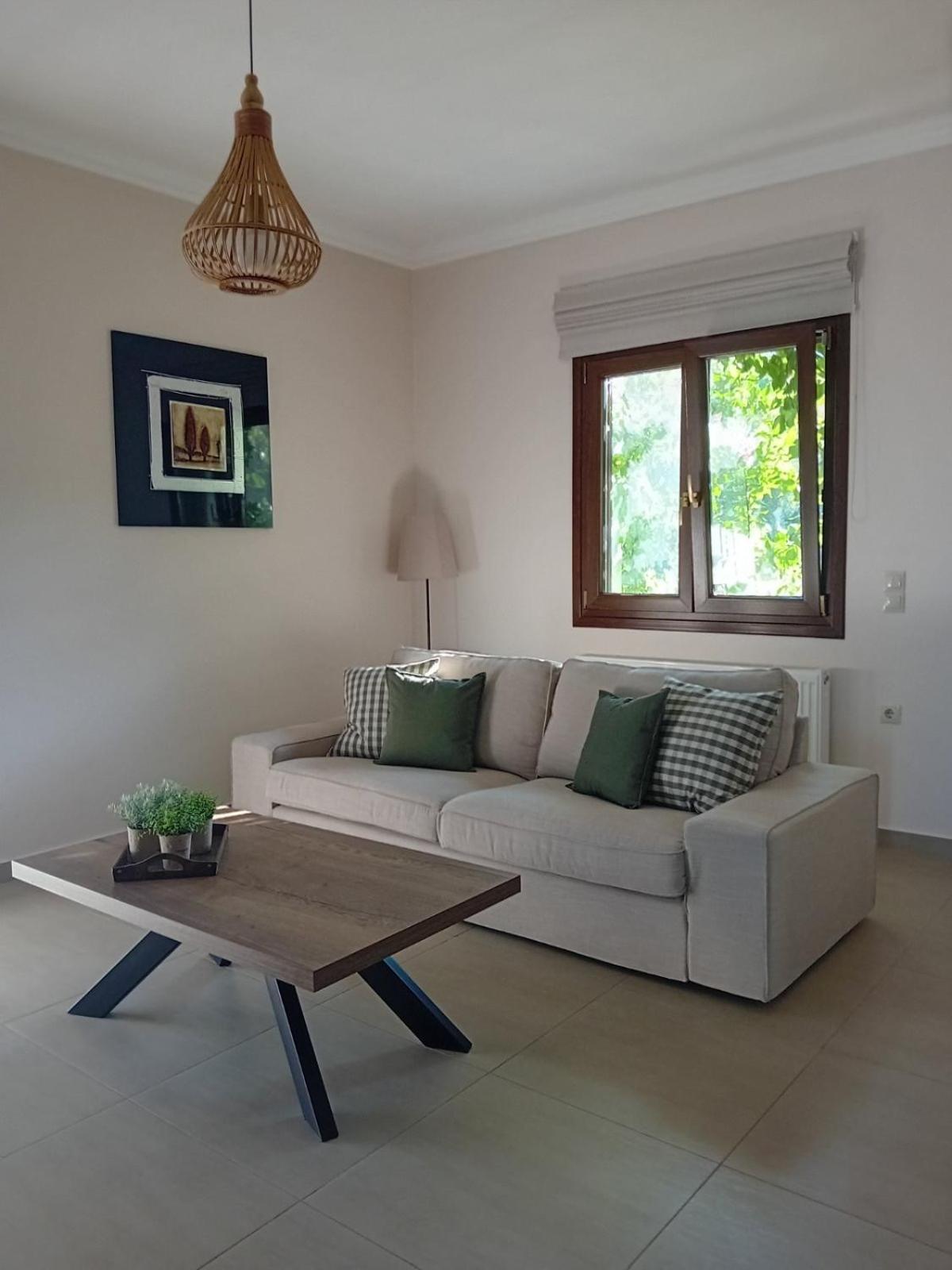 Villa Serenity Agia Marina  Extérieur photo